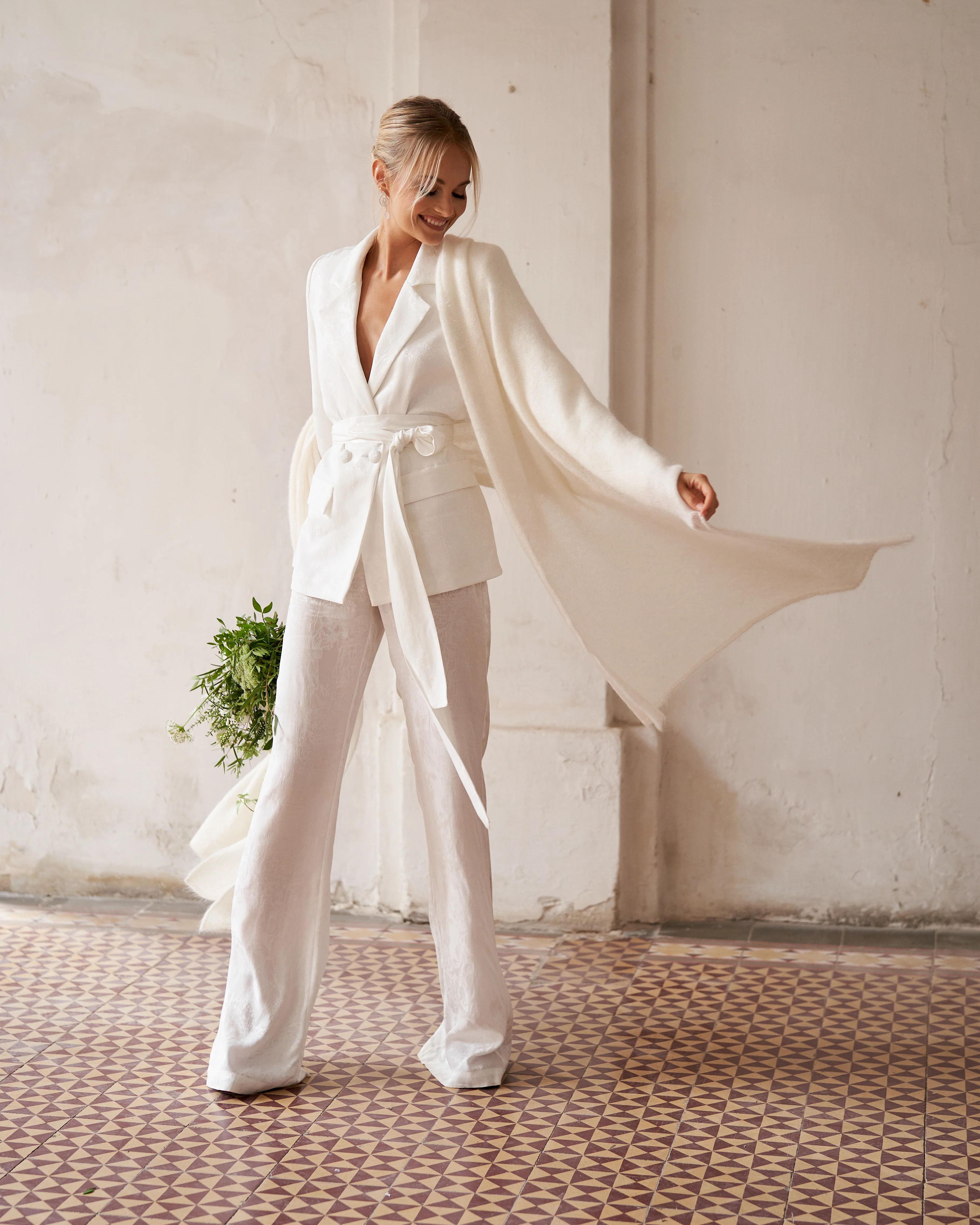 Blazer de Novia Kate - Image 3